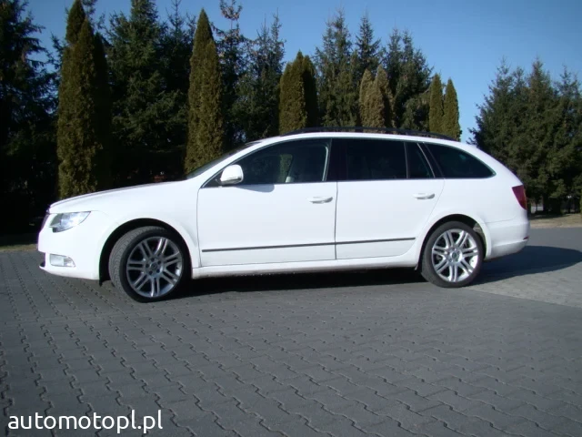 skoda super b kombi 2012 r lakier orginał